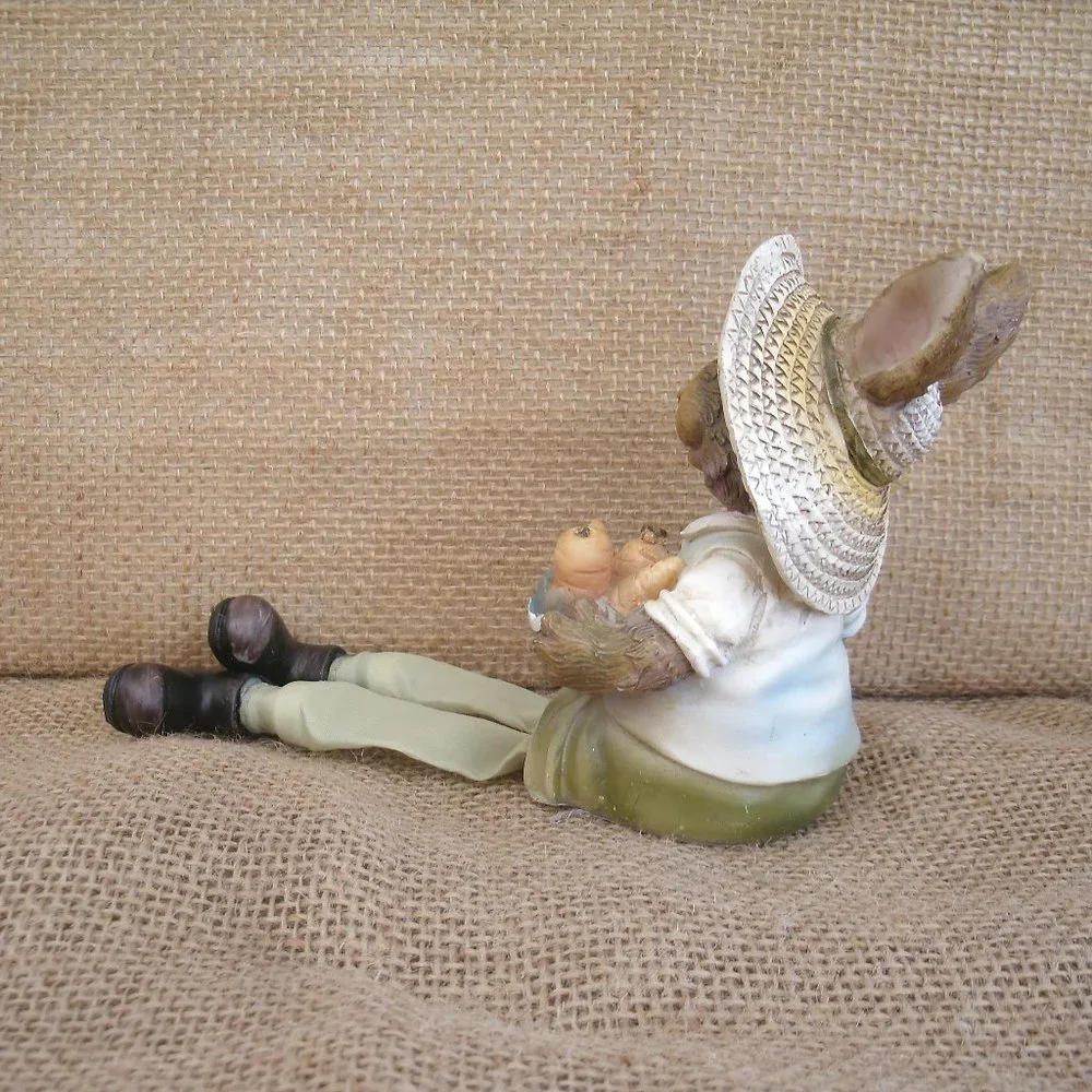 Vintage Rabbit Gardener Shelf Sitter Figurine - Picture 6 of 16